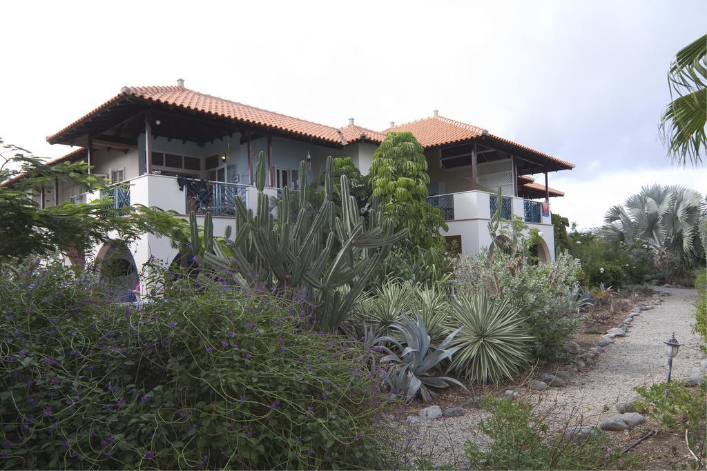 Apartment 1&5 in Windsock Beach Resort Bonaire Exterior foto