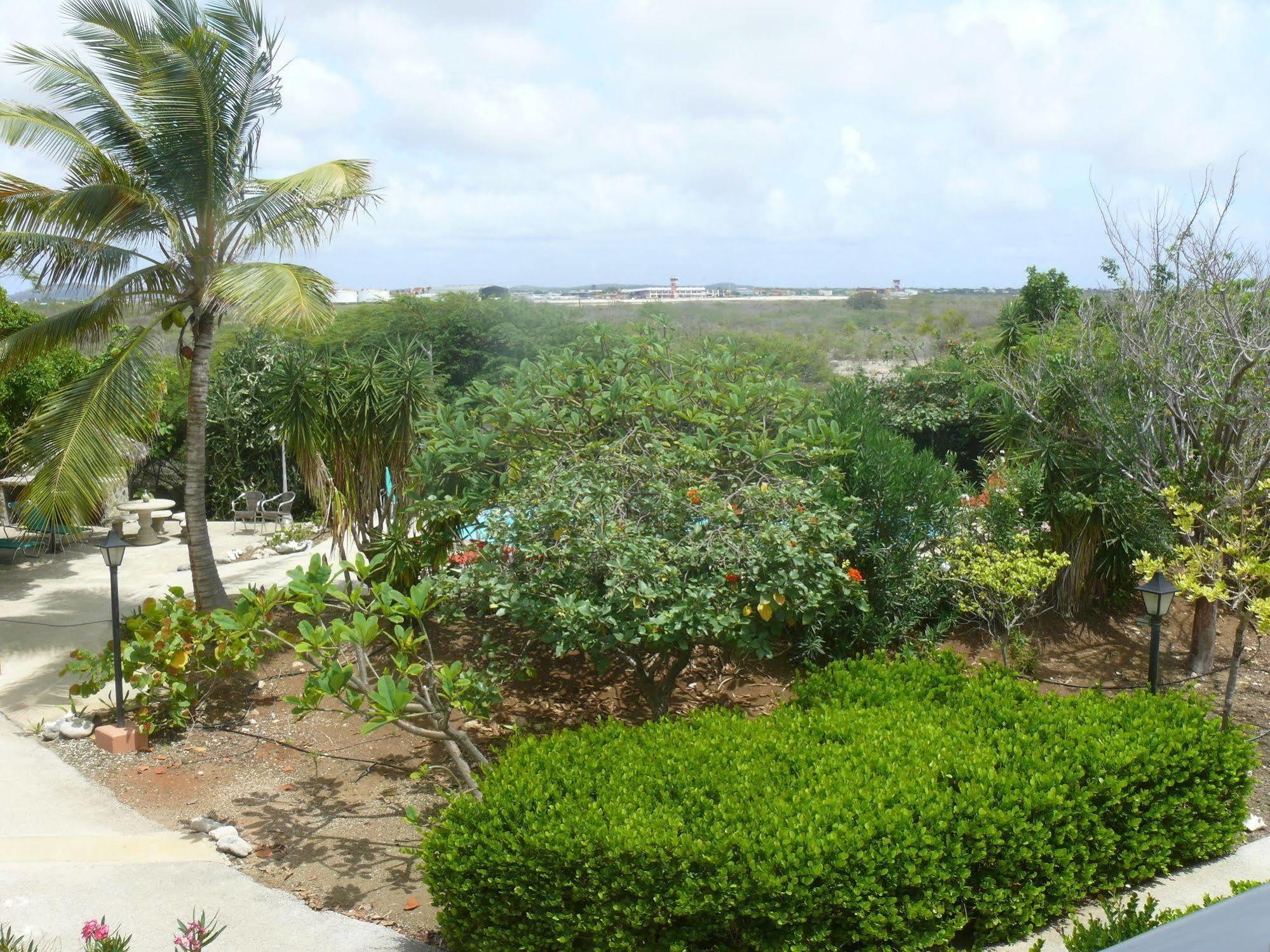 Apartment 1&5 in Windsock Beach Resort Bonaire Exterior foto